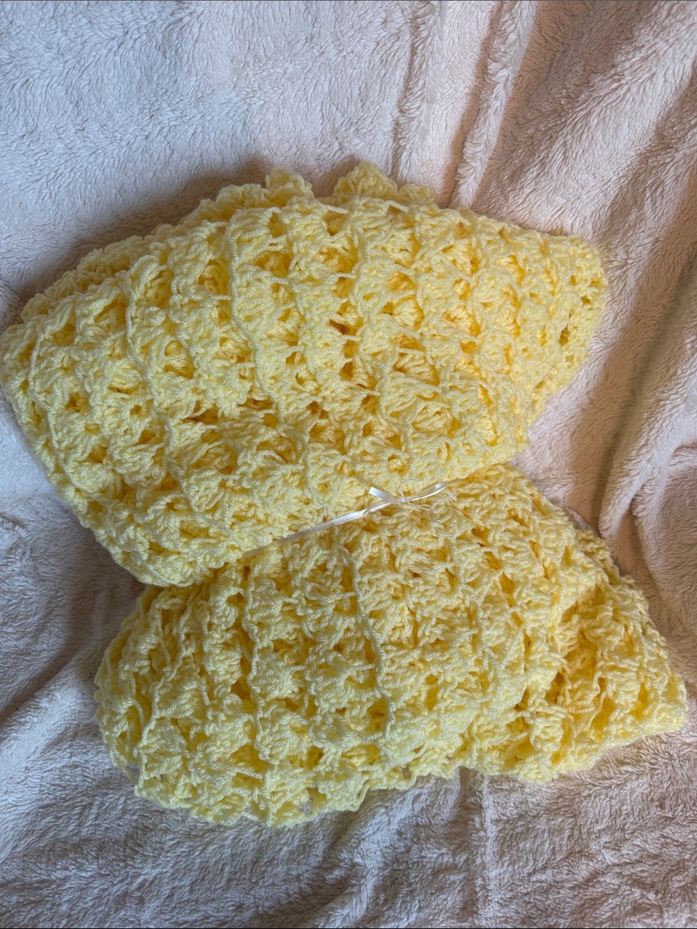 Handmade Pastel Yellow Crochet Shell Stitch Baby Blanket Throw Cozy Soft Boho